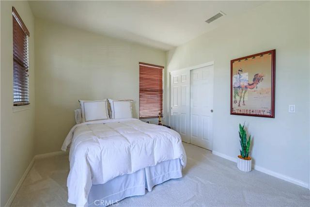 22 Modesto, Irvine, CA 92602