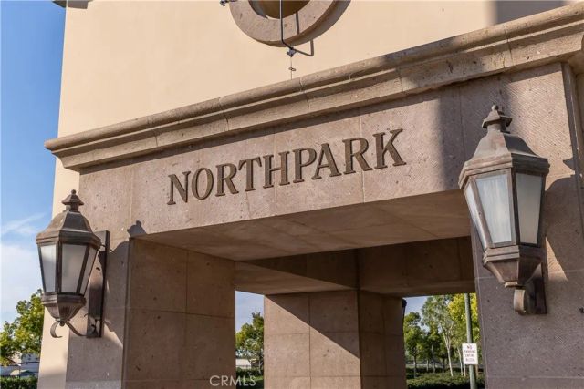 22 Modesto, Irvine, CA 92602