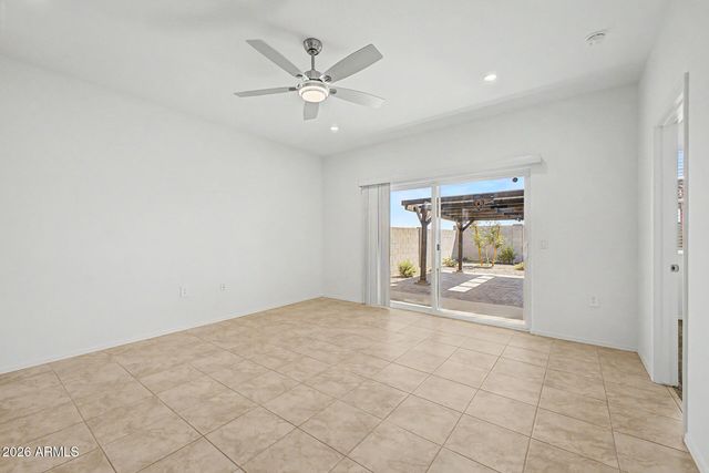 34843 W LUCCA Drive, Maricopa, AZ 85138