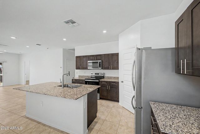 34843 W LUCCA Drive, Maricopa, AZ 85138