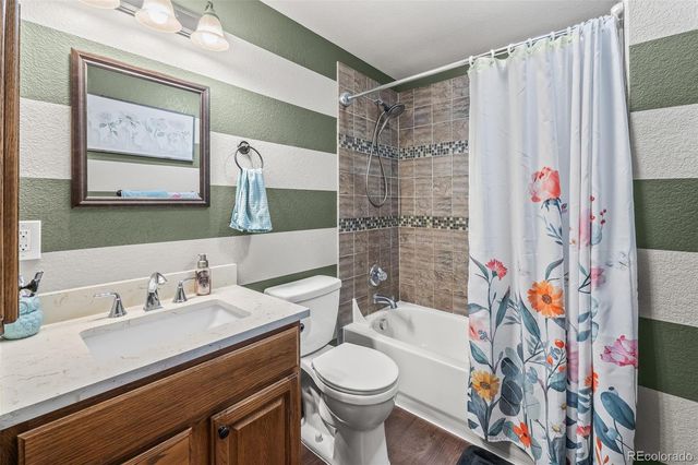 1720 Goldenvue Drive, Johnstown, CO 80534