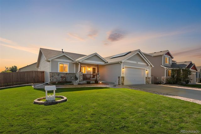 1720 Goldenvue Drive, Johnstown, CO 80534