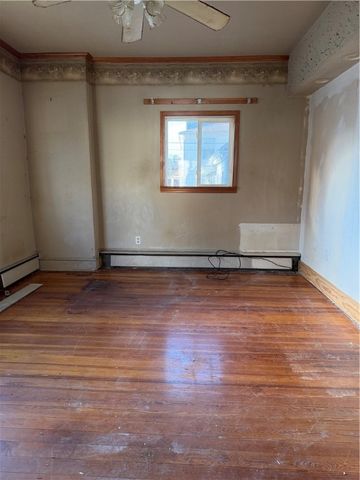 121 Samuel Avenue, Pawtucket, RI 02860