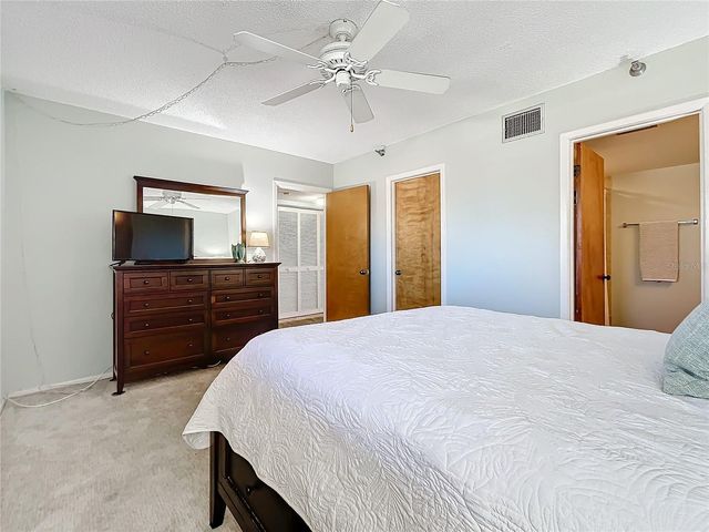 1750 HARBOR PLACE S 104, South Pasadena, FL 33707