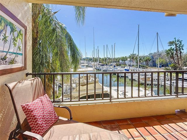 1750 HARBOR PLACE S 104, South Pasadena, FL 33707