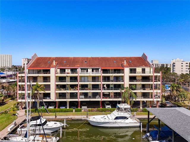1750 HARBOR PLACE S 104, South Pasadena, FL 33707