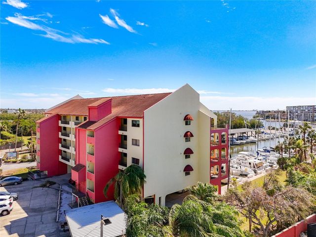 1750 HARBOR PLACE S 104, South Pasadena, FL 33707