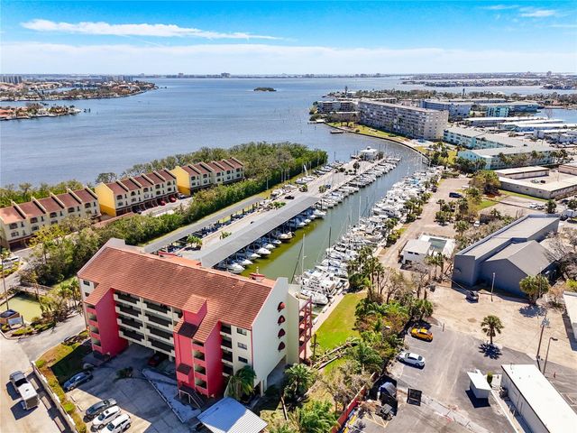 1750 HARBOR PLACE S 104, South Pasadena, FL 33707