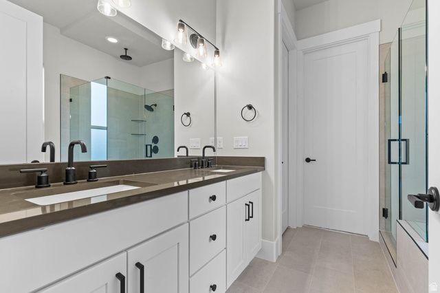 1196 W 2325 S, Syracuse, UT 84075