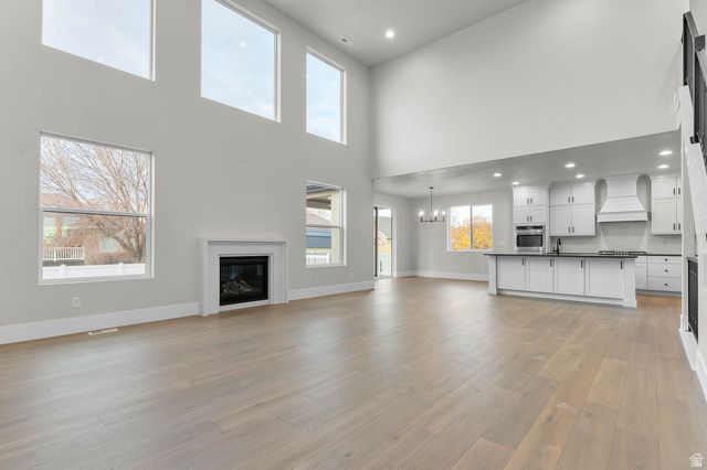 1196 W 2325 S, Syracuse, UT 84075