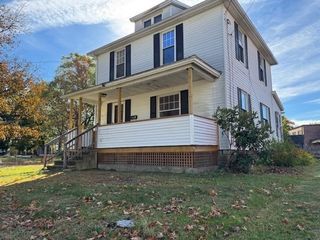 24 Cypress St, Greenfield, MA 01301