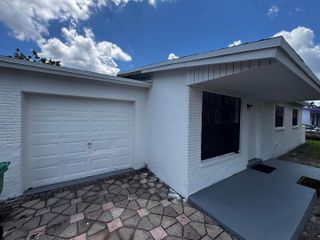 1820 NW 35th Avenue, Lauderhill, FL 33311