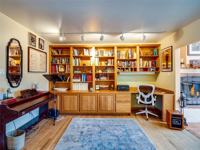 2282 36th Street A, Los Alamos, NM 87544