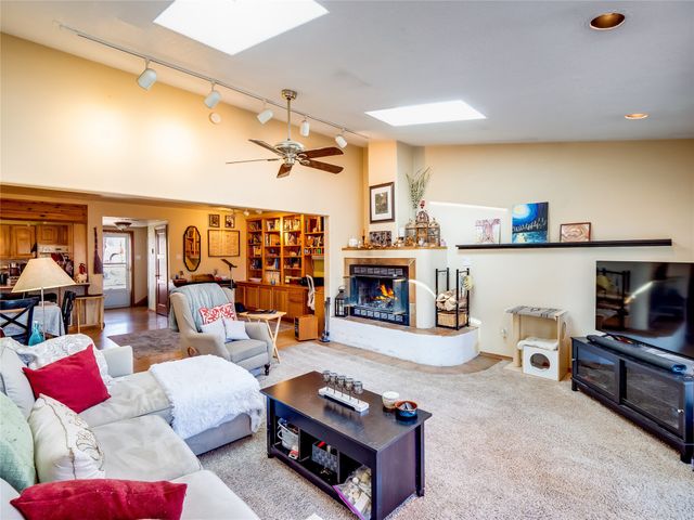 2282 36th Street A, Los Alamos, NM 87544