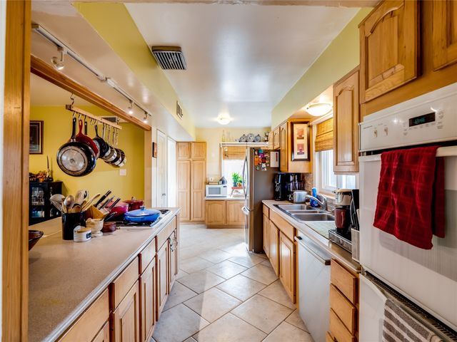 2282 36th Street A, Los Alamos, NM 87544