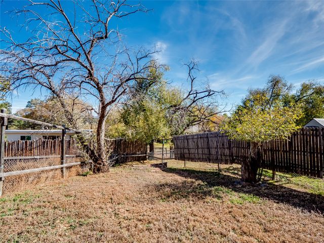 2282 36th Street A, Los Alamos, NM 87544