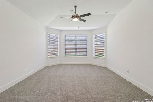 9307 Quail Crest Drive, Schertz, TX 78154