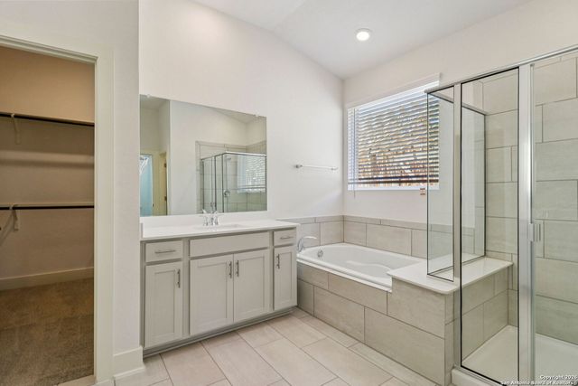 9307 Quail Crest Drive, Schertz, TX 78154