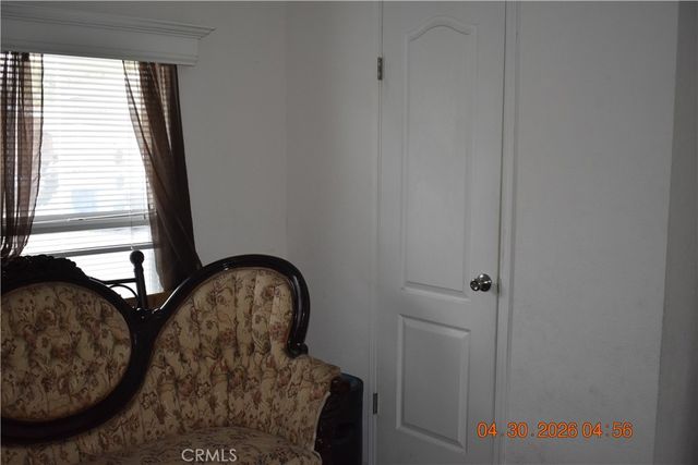 1081 W Arrow Hwy 86, Azusa, CA 91702
