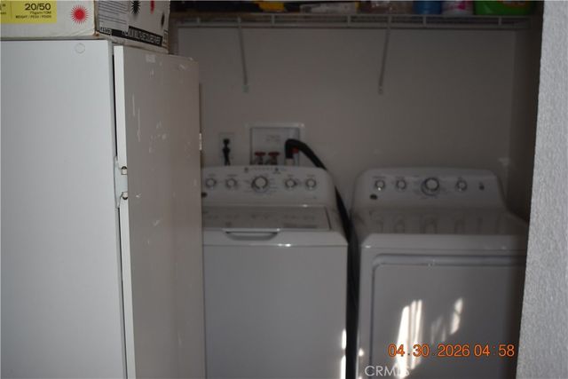 1081 W Arrow Hwy 86, Azusa, CA 91702