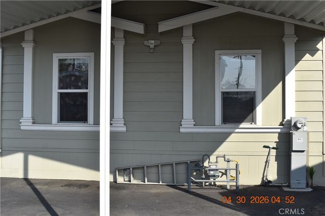 1081 W Arrow Hwy 86, Azusa, CA 91702