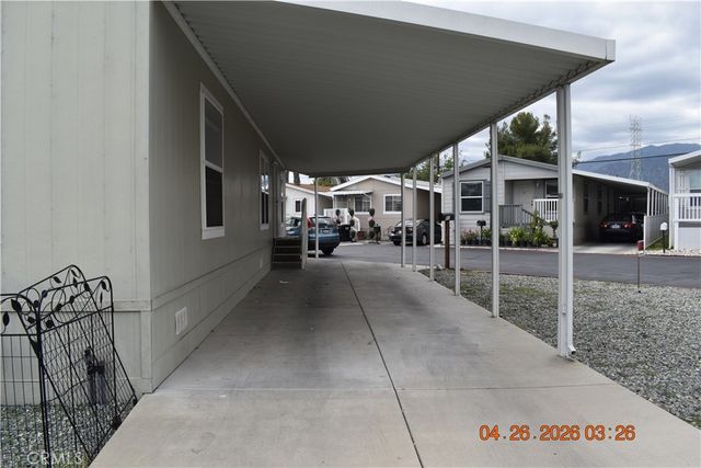 1081 W Arrow Hwy 86, Azusa, CA 91702