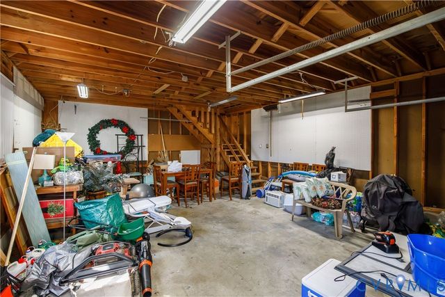 11731 Leiden Ln, Midlothian, VA 23112