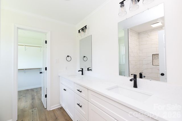 1560 Meadowdale Road, Rock Hill, SC 29732