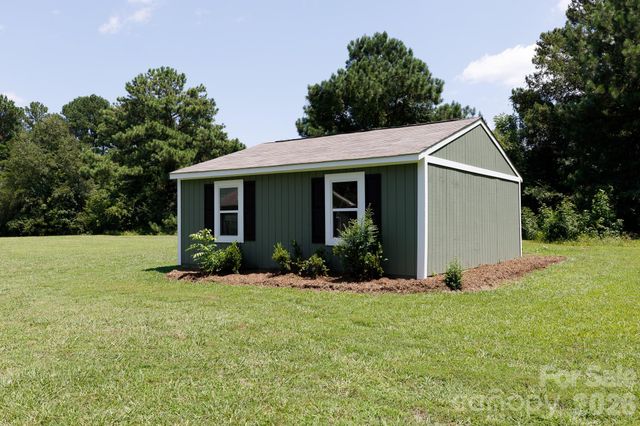 1560 Meadowdale Road, Rock Hill, SC 29732
