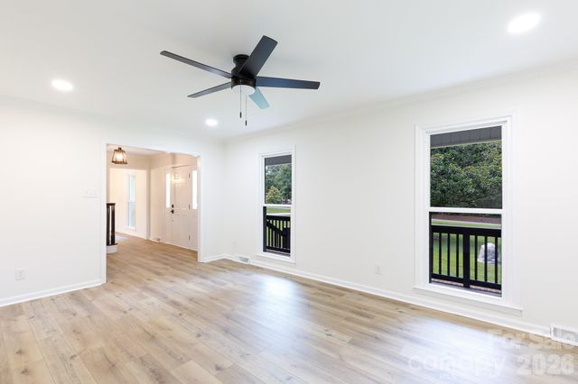 1560 Meadowdale Road, Rock Hill, SC 29732