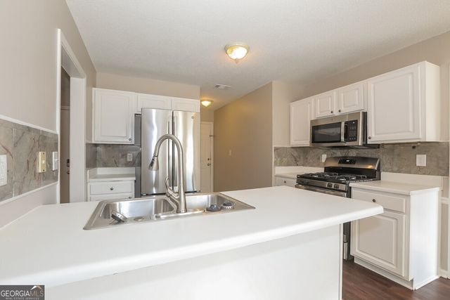 231 Carsons Cove, Mcdonough, GA 30253