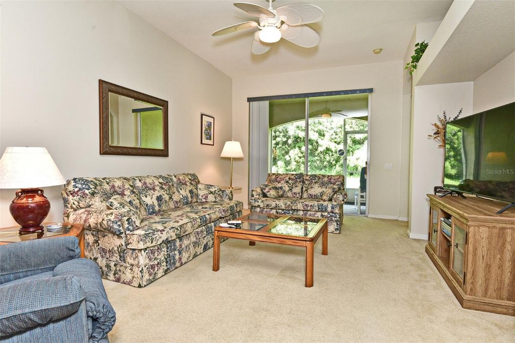 Image 6 of property listing at 3132 RIVER BRANCH CIRCLE, Kissimmee, FL 34741