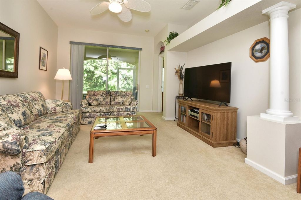 Image 7 of property listing at 3132 RIVER BRANCH CIRCLE, Kissimmee, FL 34741