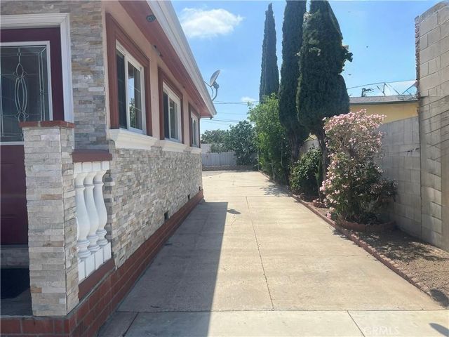 236 S Tustin Street, Orange, CA 92866