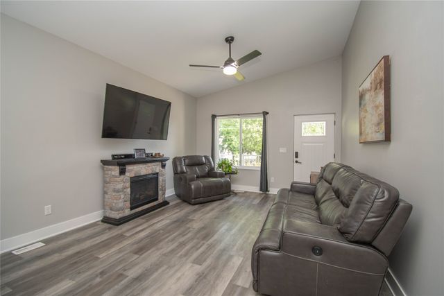 1131 Prairie Street, Adel, IA 50003