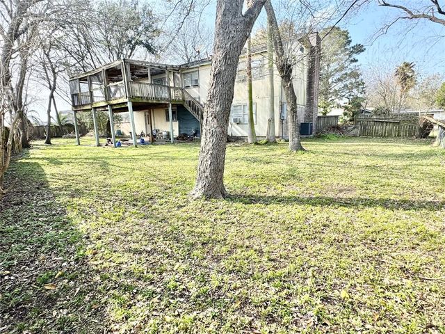 2211 Shasta Street, Kemah, TX 77565