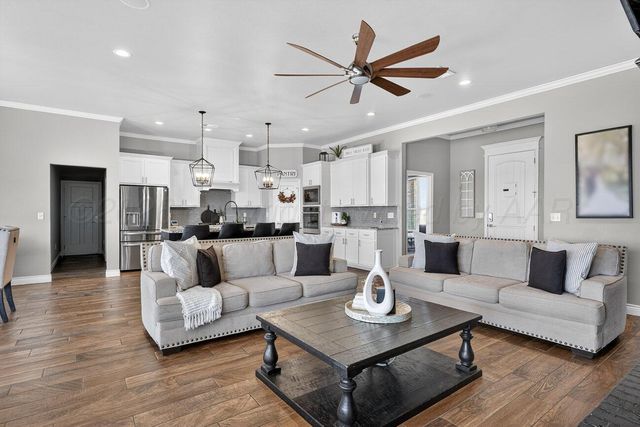 8451 JONATHAN DAVID Lane, Amarillo, TX 79119