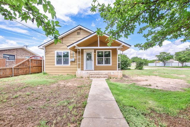 115 Yonkers Street, Plainview, TX 79072