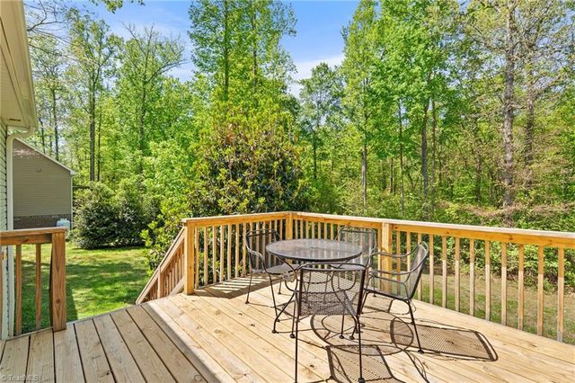 331 Twin Creeks Drive, Stokesdale, NC 27357
