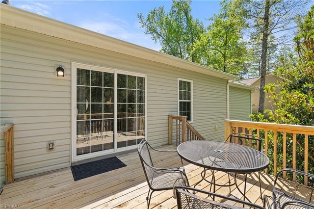 331 Twin Creeks Drive, Stokesdale, NC 27357