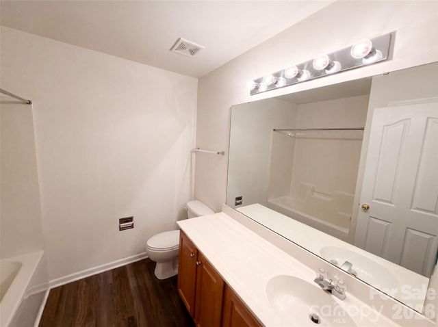 17240 Westmill Lane, Charlotte, NC 28277