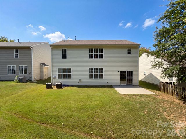 17240 Westmill Lane, Charlotte, NC 28277