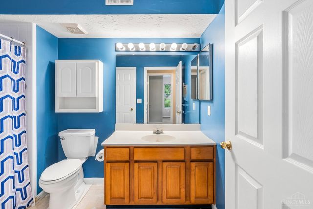 42 Tall Trees Drive, Batavia Twp, OH 45102