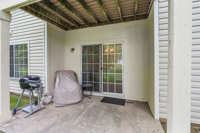 42 Tall Trees Drive, Batavia Twp, OH 45102