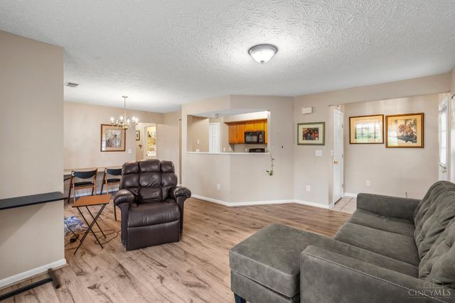 42 Tall Trees Drive, Batavia Twp, OH 45102