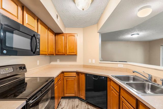 42 Tall Trees Drive, Batavia Twp, OH 45102