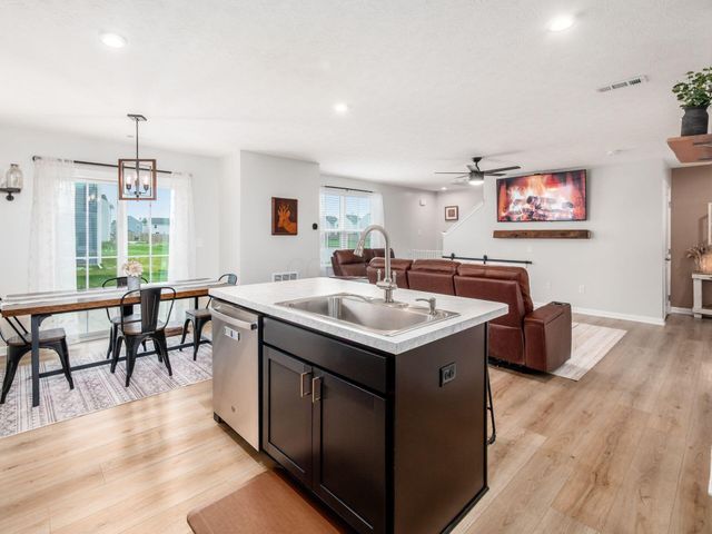 401 Stolte Drive, Marysville, OH 43040