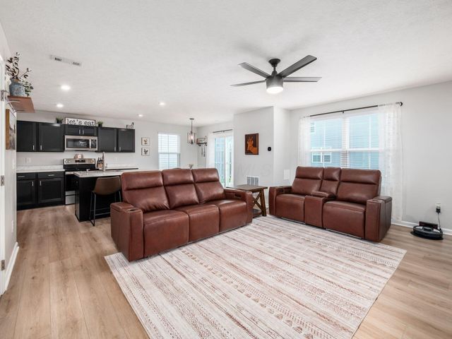 401 Stolte Drive, Marysville, OH 43040