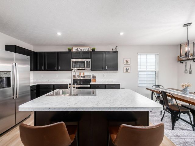 401 Stolte Drive, Marysville, OH 43040