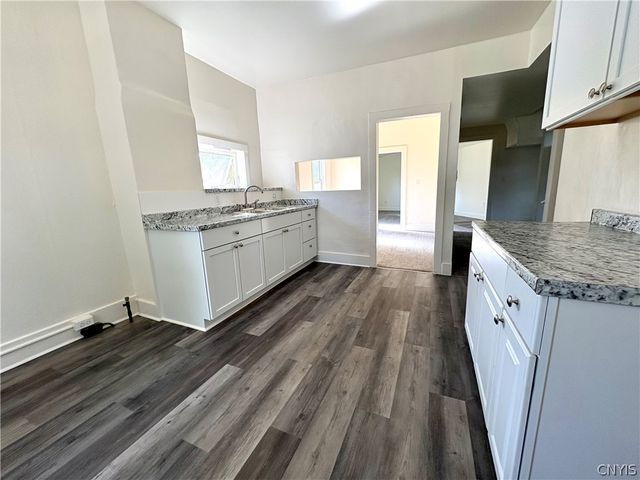 72 West Street, Auburn, NY 13021